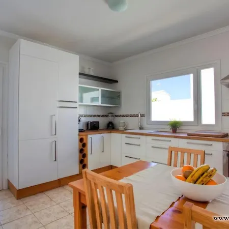 Andy Lanzarote Villa