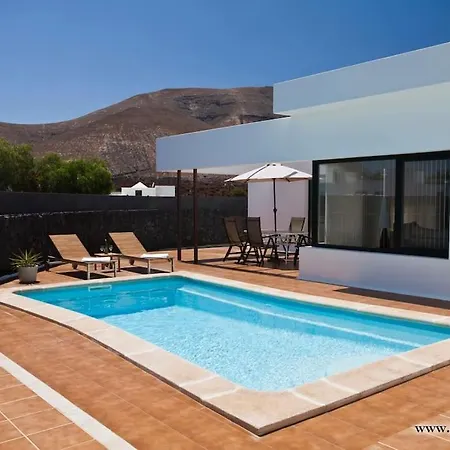 Andy Lanzarote Vila